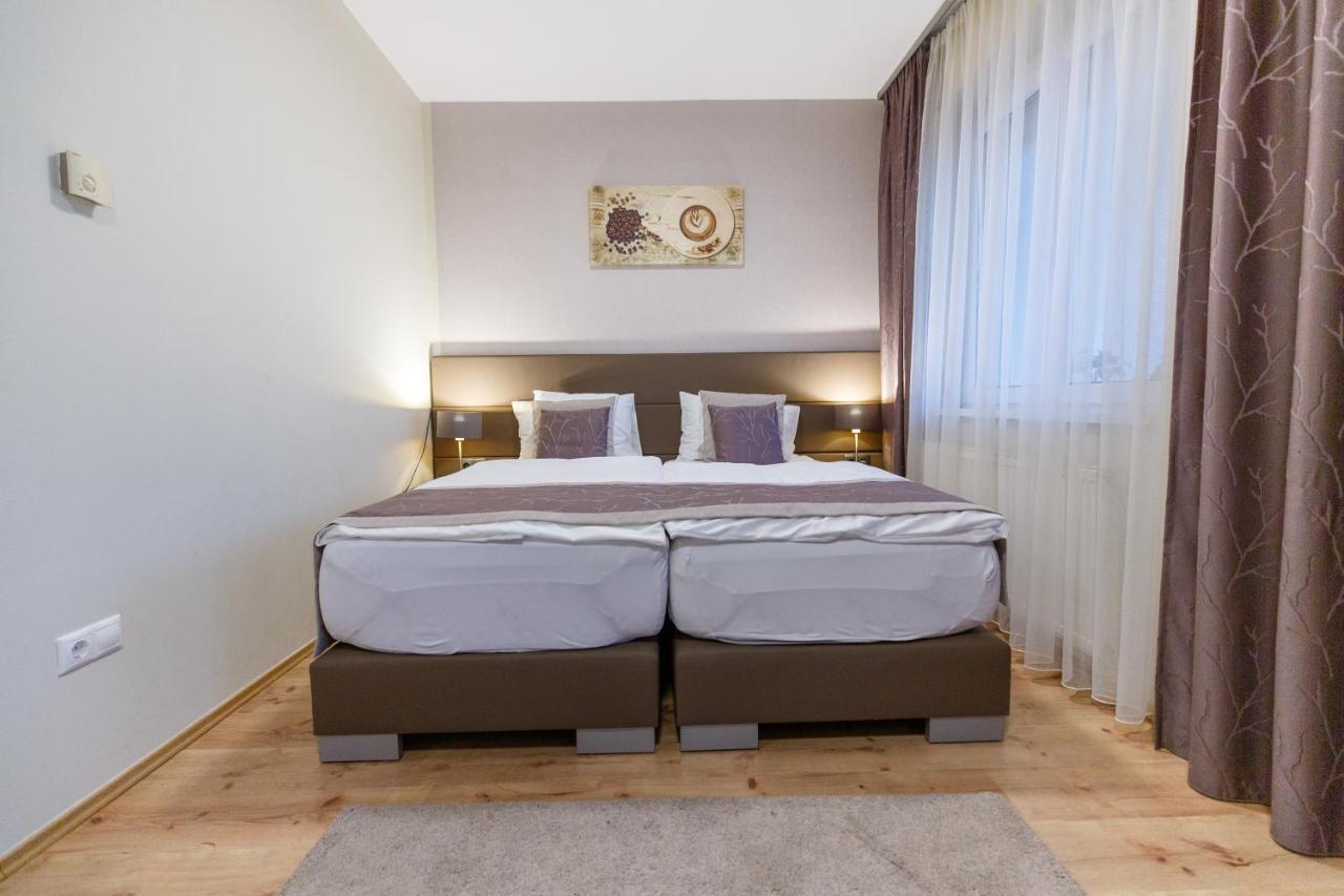 Mokka Apartments 米什科尔茨 外观 照片