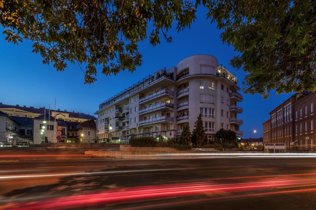 Mokka Apartments 米什科尔茨 外观 照片
